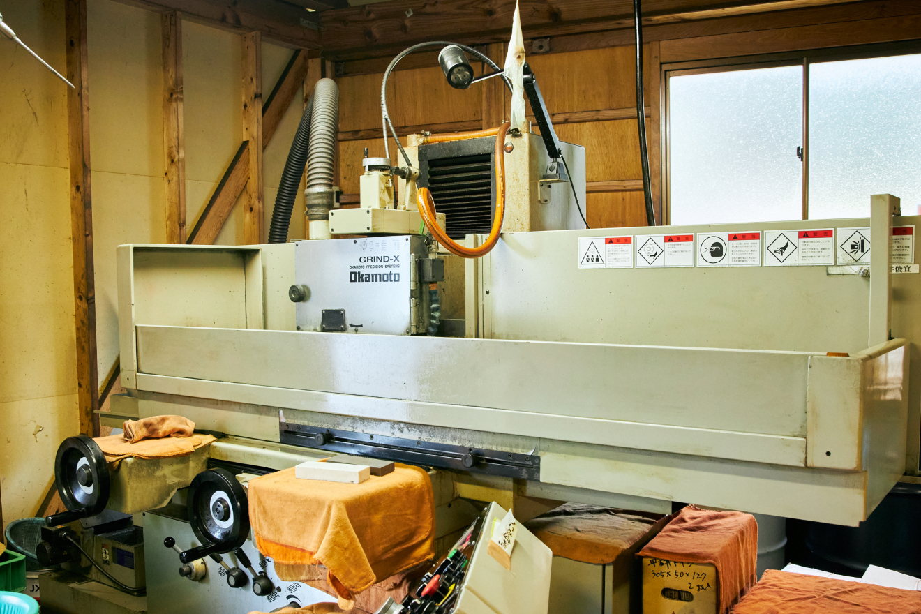 髙井技鈑について